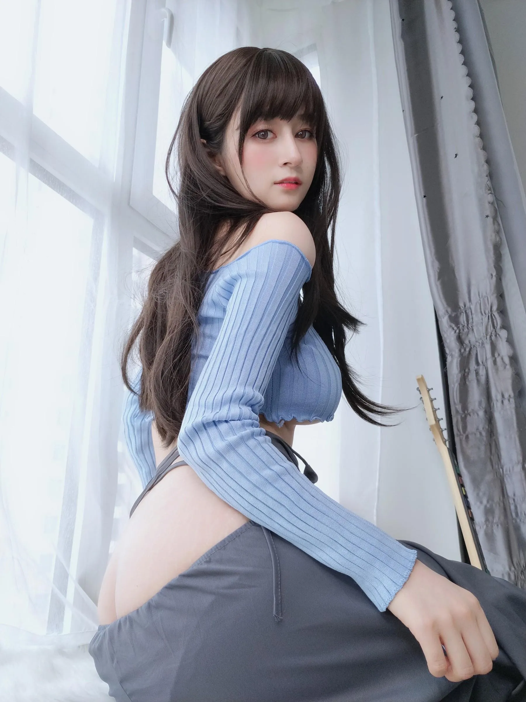 白银81 – 自撮 Vol.59 吉他妹妹 [166P]插图4